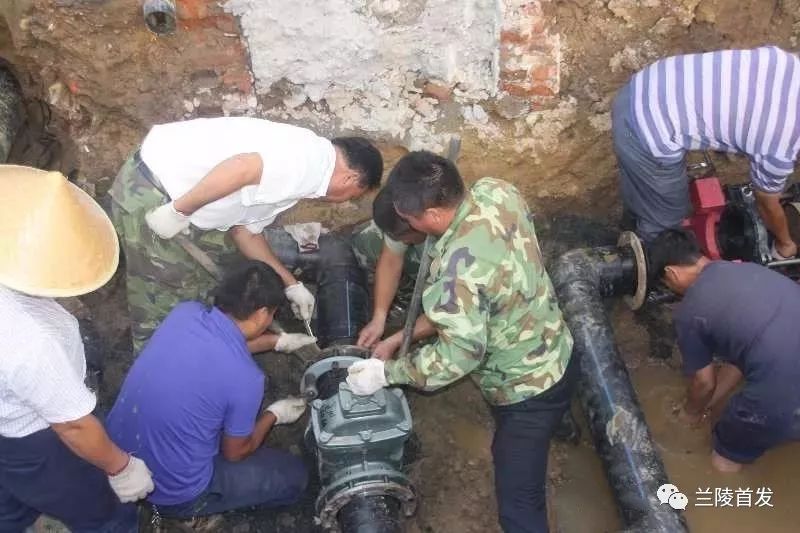 唐山自来水正式员工都是干什么,兰陵县自来水公司