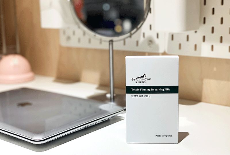 杨紫法令纹填充过多像小猴子,杨紫法令纹和嘴角纹怎么这么深