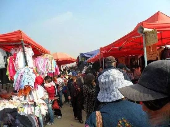 云南旅游昆明小吃街攻略,昆明乡街子网红打卡点