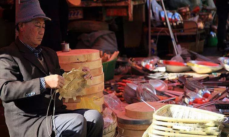 云南旅游昆明小吃街攻略,昆明乡街子网红打卡点