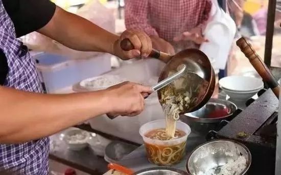 云南旅游昆明小吃街攻略,昆明乡街子网红打卡点