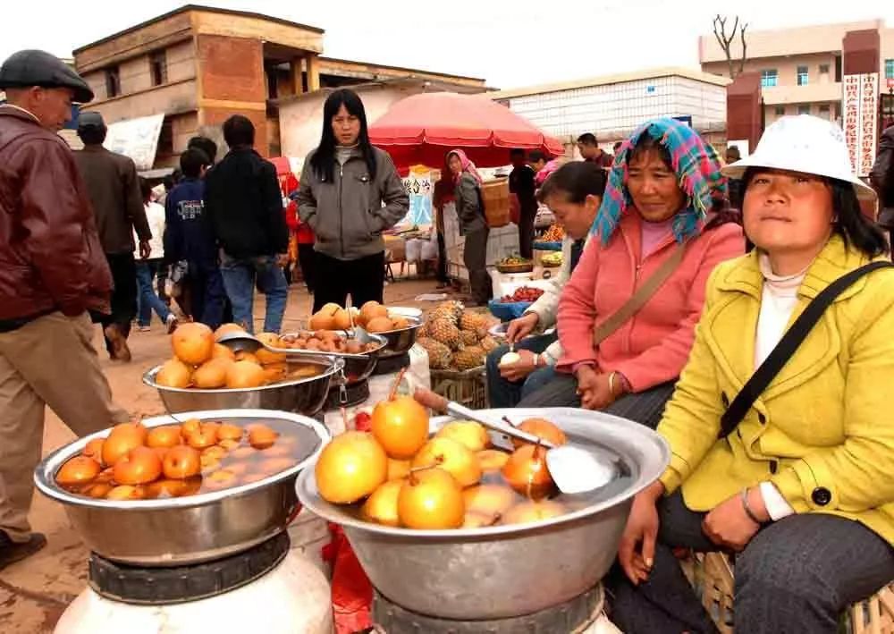云南旅游昆明小吃街攻略,昆明乡街子网红打卡点