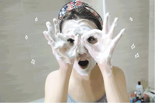 洁面黑科技！一张小纸片，洗脸护肤全搞定！出门再也不带瓶瓶罐罐！