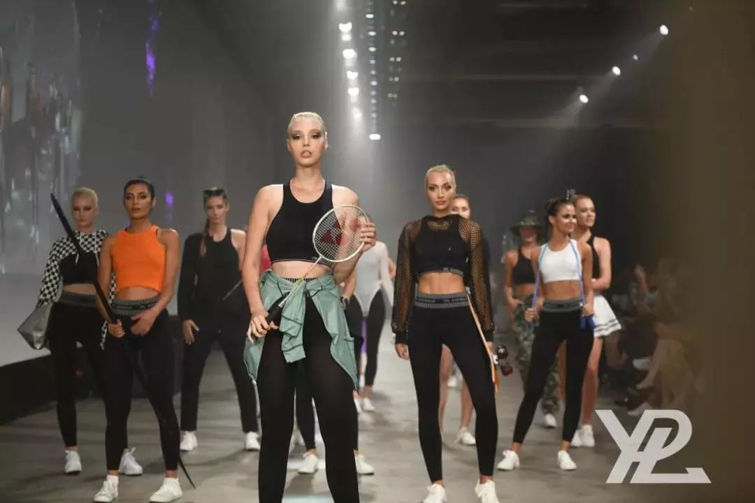 穿上就能瘦的神奇衣服,可以轻松显瘦10斤的塑身衣