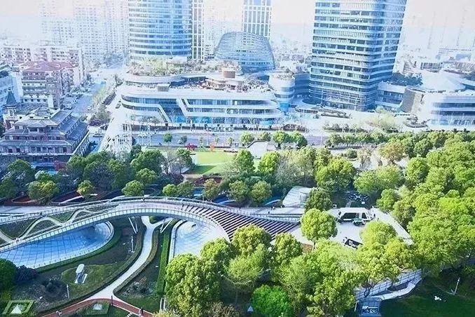 我们在上海南京路去看北外滩,上海周末好去处北外滩