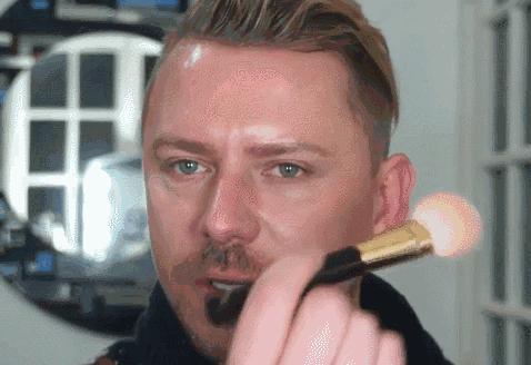 拒绝做“猪刚鬣”，这些散粉让你无忧无虑过夏天~