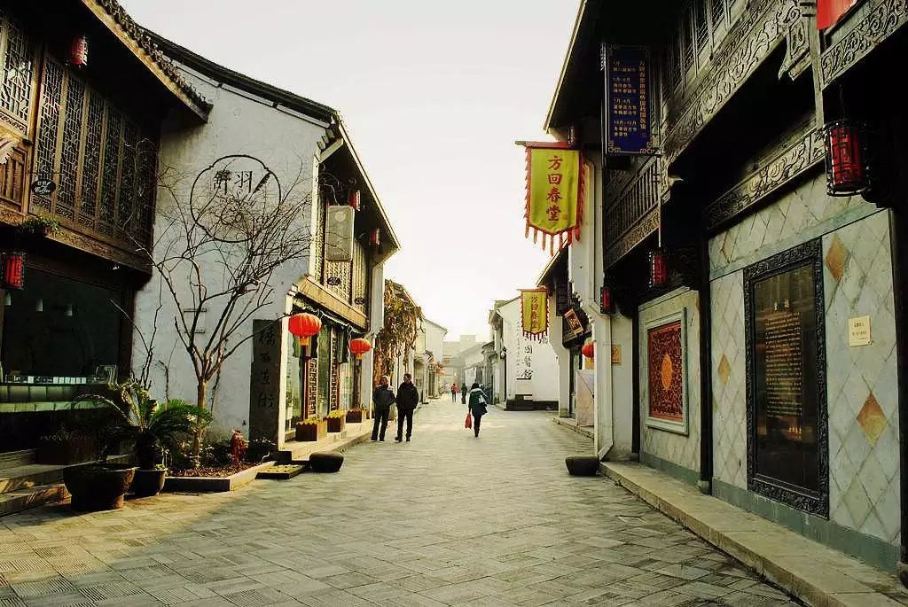 自己出门旅游,房子在家“上班”!杭州妹子全家出境旅游,空房一晚进账千元搞定旅费!