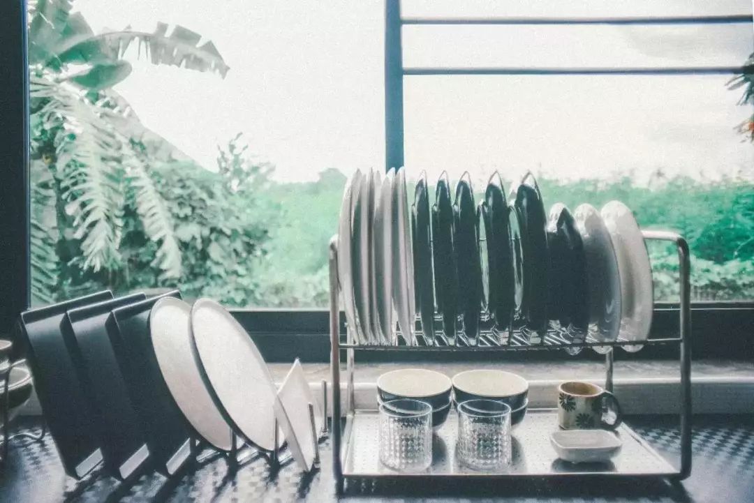 自己出门旅游，房子在家“上班”！杭州妹子全家出境旅游，空房一晚进账千元搞定旅费！