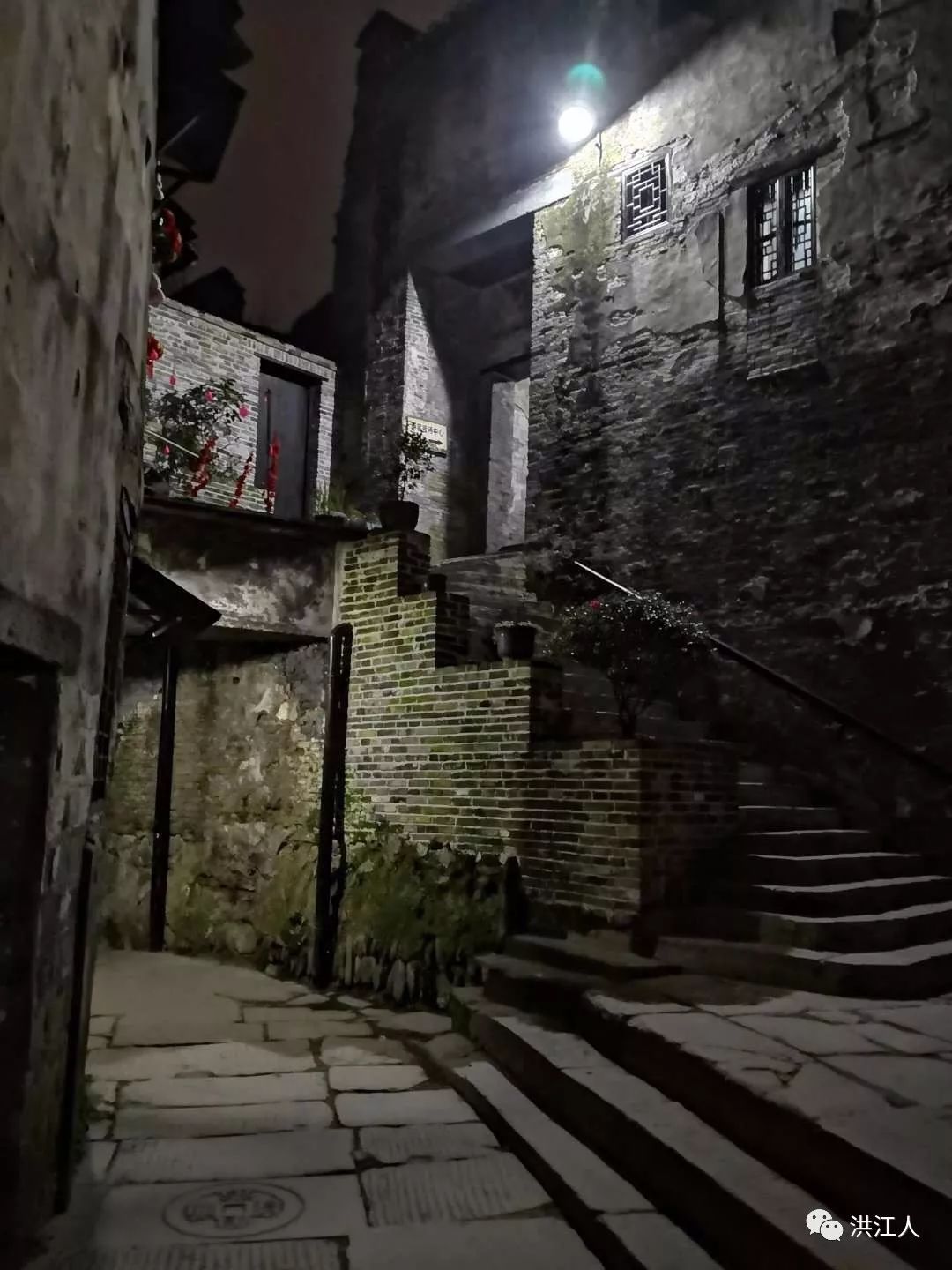 「辣评快递」一声长篙划过巫水的乡愁——品读王一丁先生《半界赋》有感