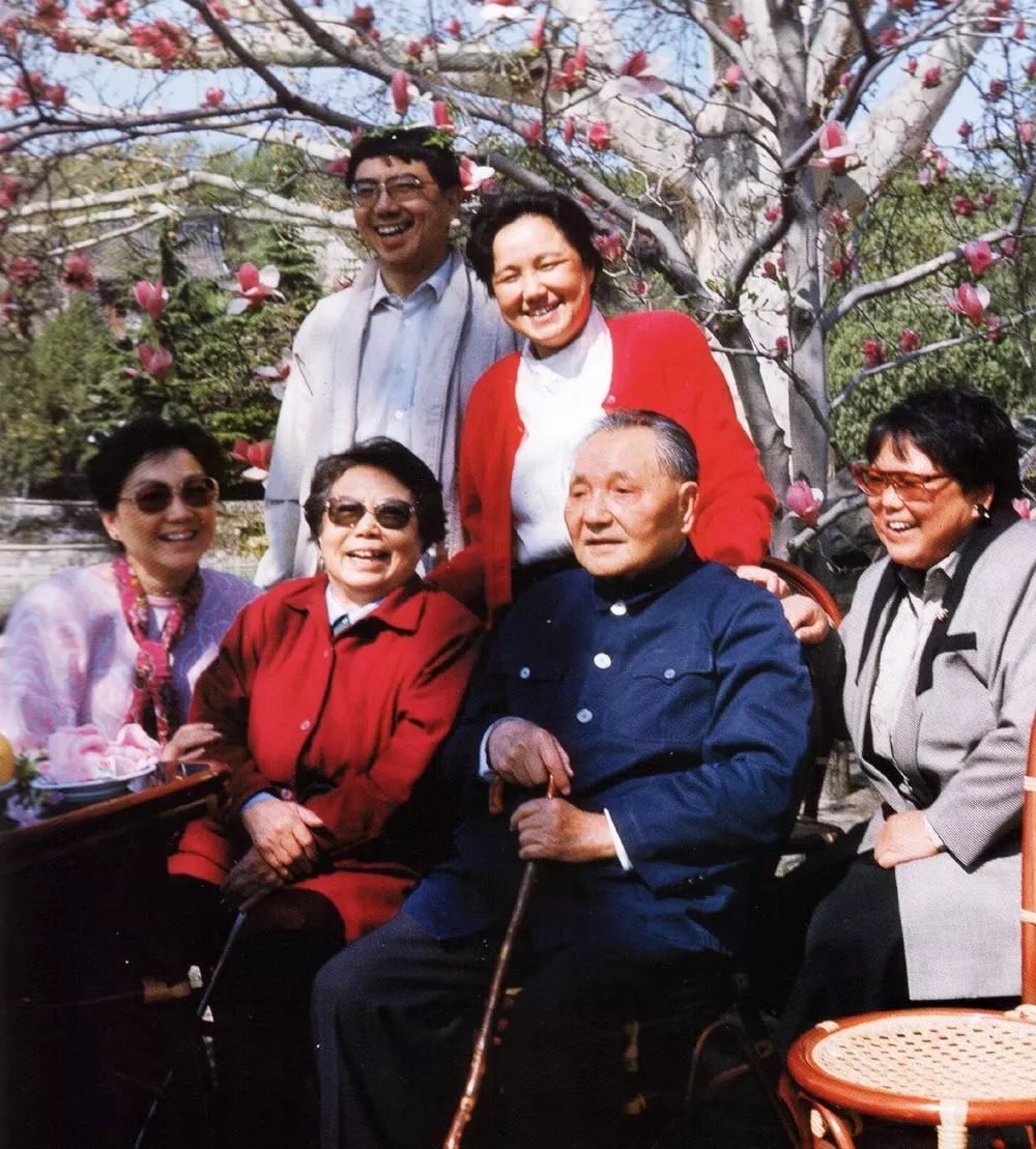 小平同志逝世前后的那些故事