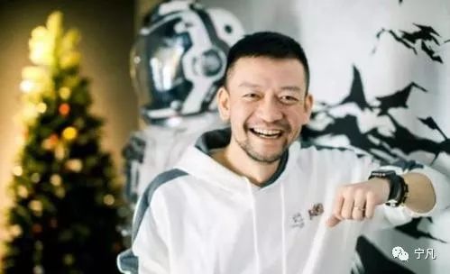 「随想」明明是学法律的,却干了导演?