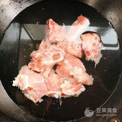 霸王花海底椰雪梨干煲汤,霸王花海底椰汤做法