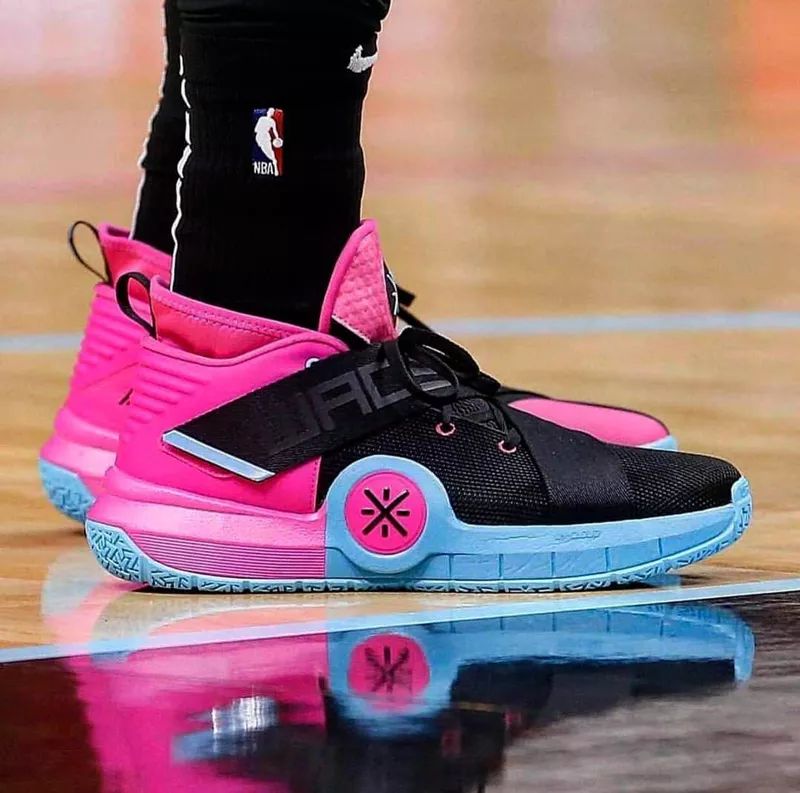 开学球鞋推荐,开学穿什么球鞋