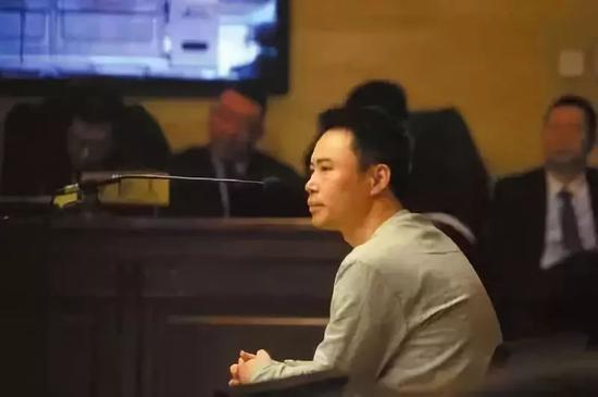 王欣的一生,王欣努力成长