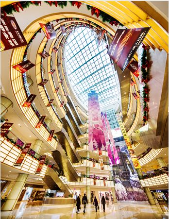 14载芳华，成就与世界对话的国际商圈，带你领略三里庵不可复制的奇迹！