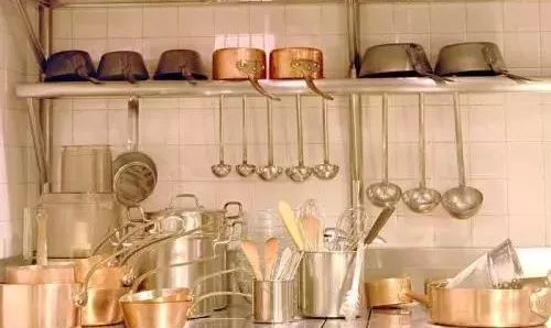 碗筷用陶瓷好还是不锈钢好,锅碗筷杯子哪种材质最好