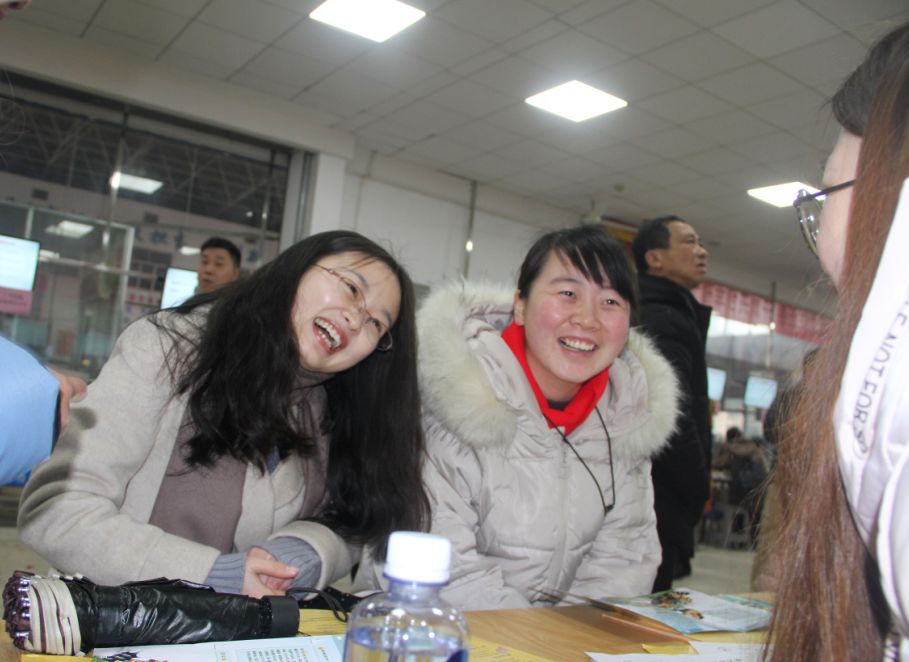 现在还有招聘会吗,43家企业提供500个岗位人才招聘会