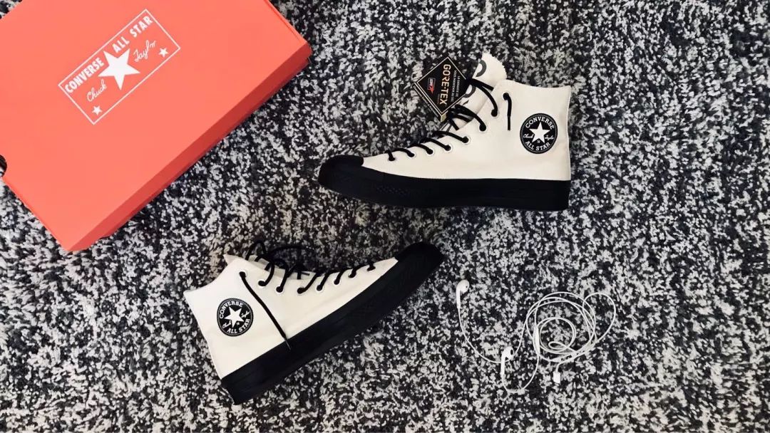 晒鞋丨AJ1“蒂芙尼绿”呈现极佳质感，涂鸦配色AJ5丰富细节！