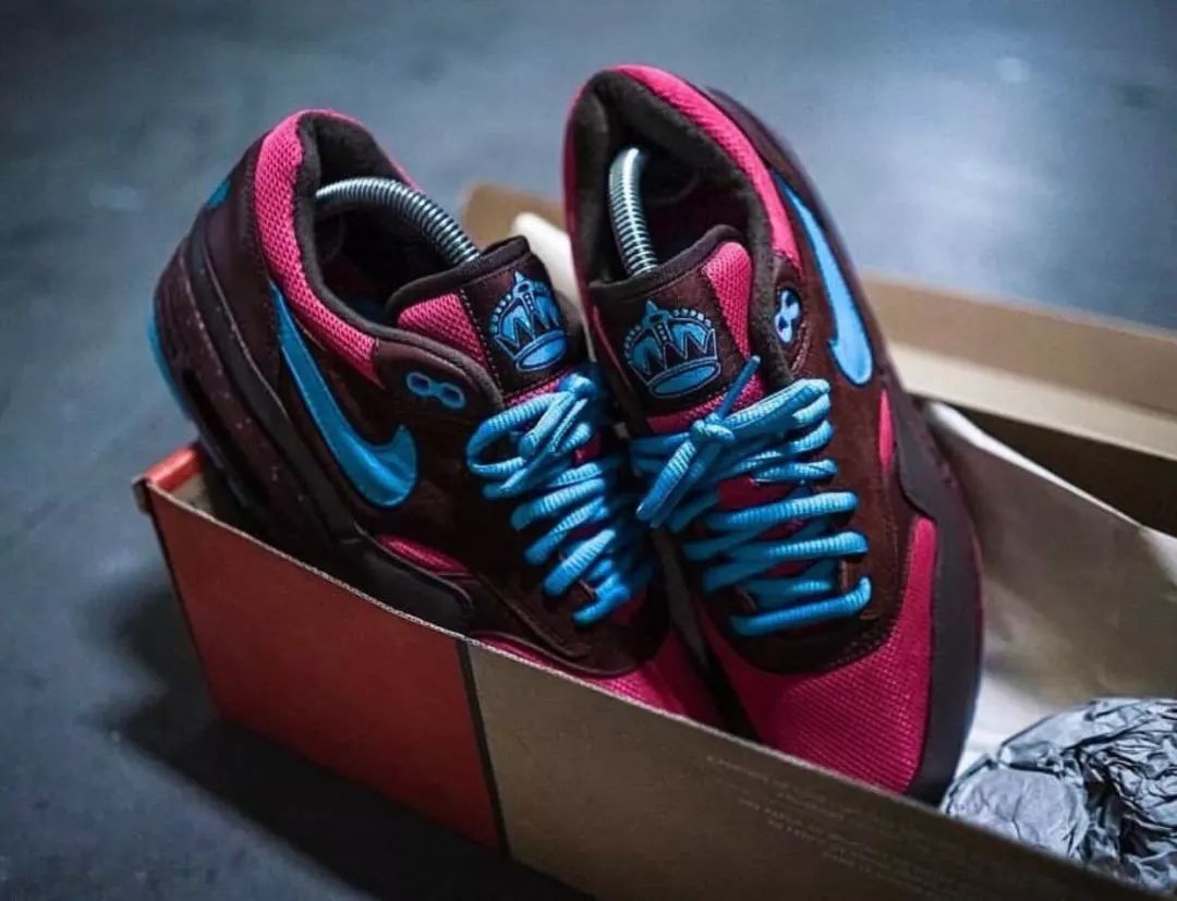 晒鞋丨AJ1“蒂芙尼绿”呈现极佳质感，涂鸦配色AJ5丰富细节！