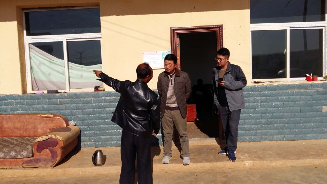 脱贫攻坚走访工作会议,脱贫攻坚与乡村振兴入户走访记录