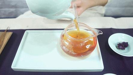 每天一杯白醋3天瘦1斤,连续一周喝蜂蜜加白醋水能瘦几斤