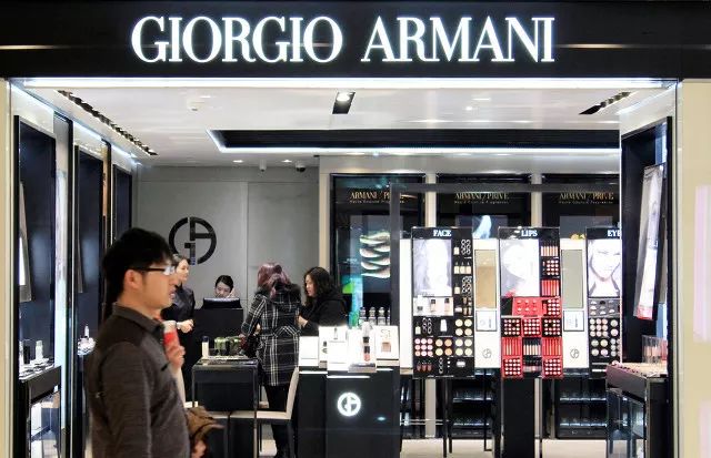 国内首家市内免税店将在北京落地,成都市内首家免税店