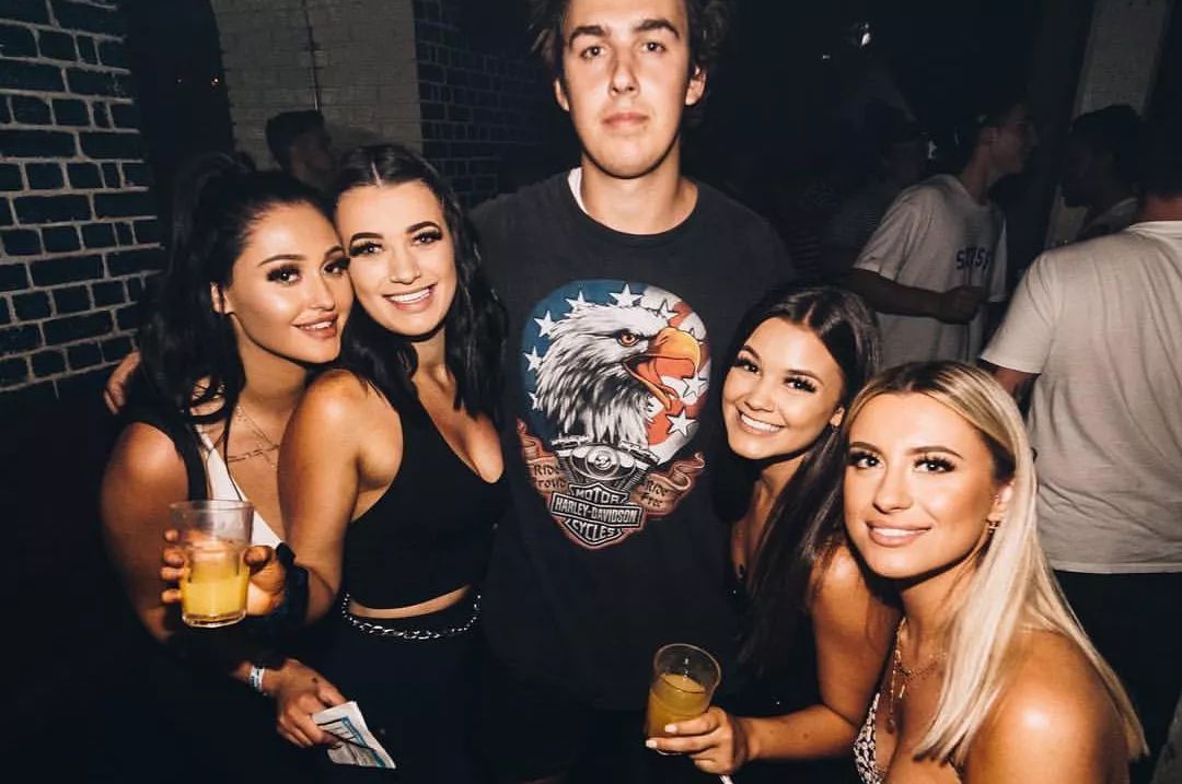 私藏的神仙修图技术大公开,这个app太强大了!