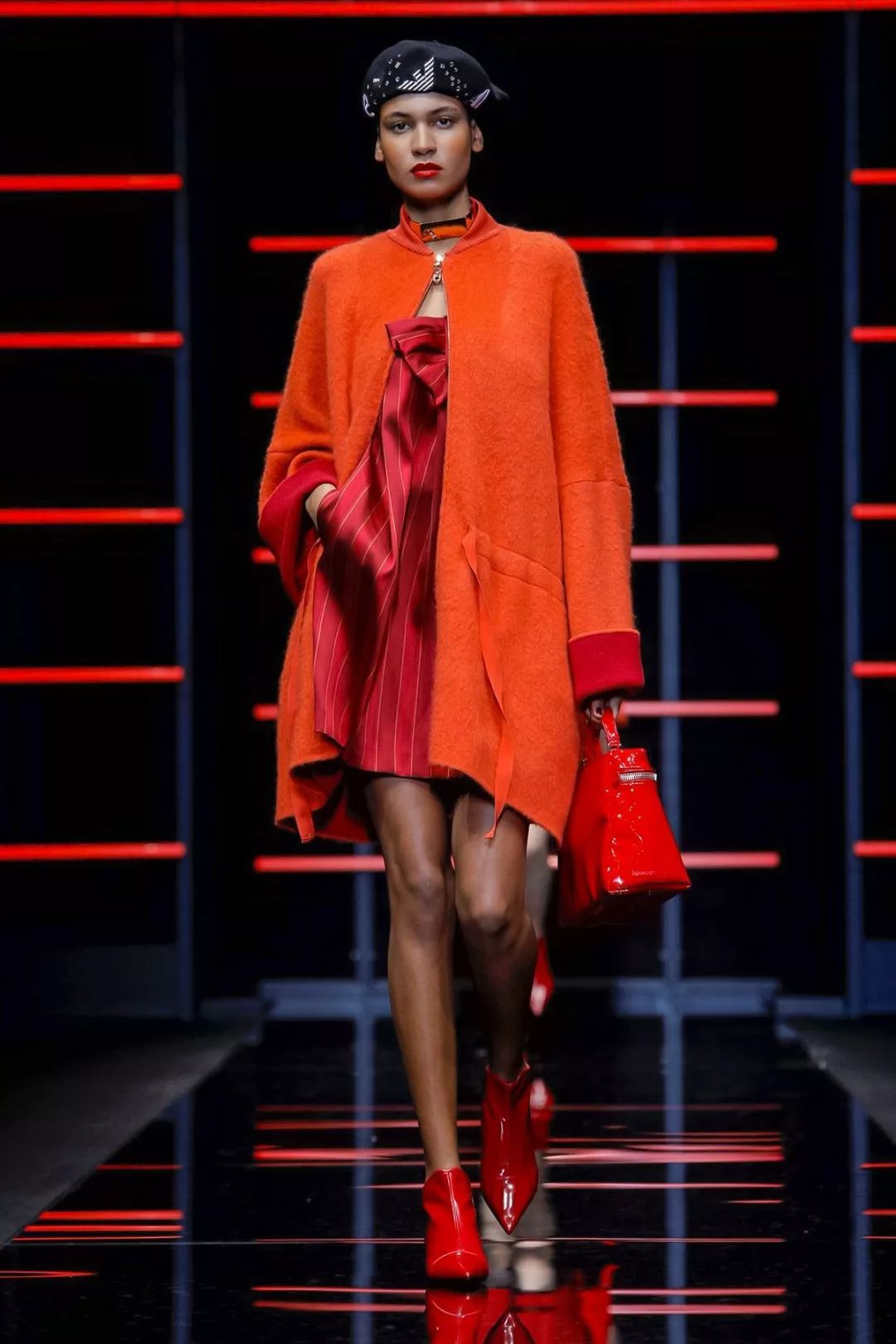 看完这场电影非常激动修改病句,emporioarmani感受