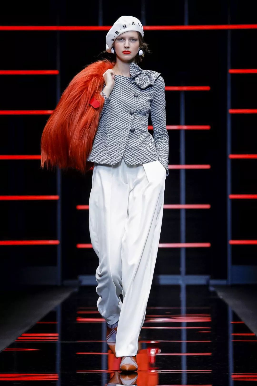 看完这场电影非常激动修改病句,emporioarmani感受