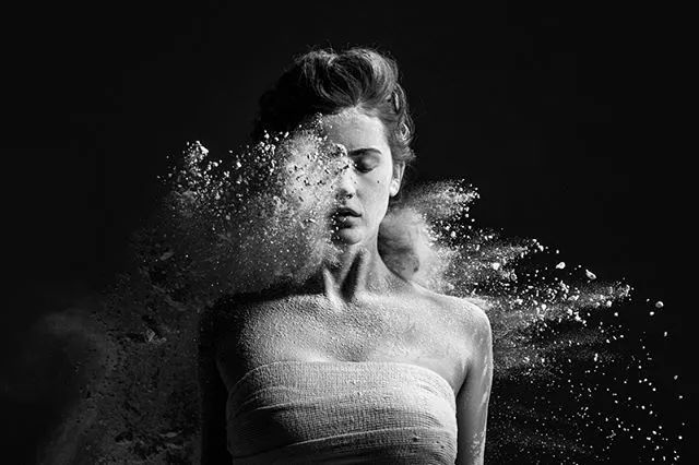 当摄影师遇上芭蕾舞者只看不拍,当摄影师遇到欣赏自己的模特