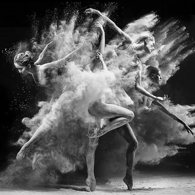 当摄影师遇上芭蕾舞者只看不拍,当摄影师遇到欣赏自己的模特