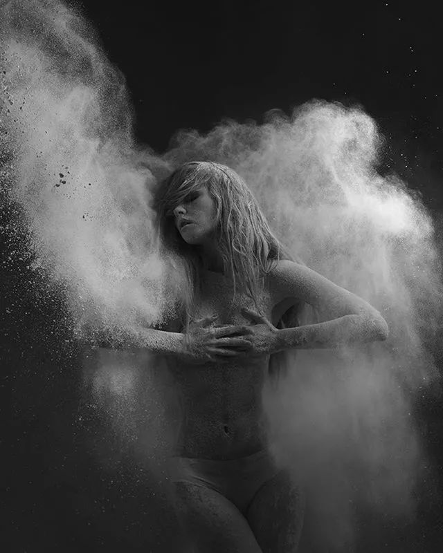 当摄影师遇上芭蕾舞者只看不拍,当摄影师遇到欣赏自己的模特