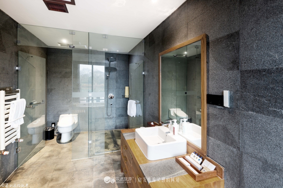 这个藏于梅花深处的山庄，让你抛却繁杂静享浮光