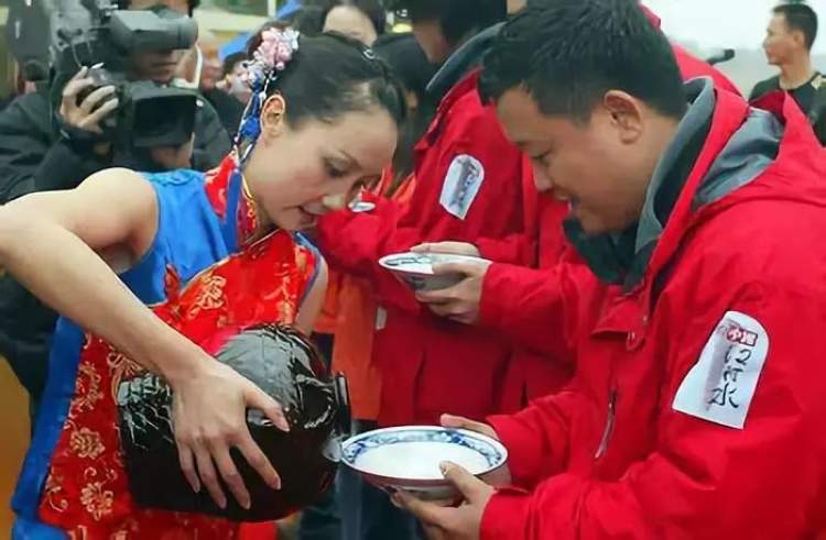 没和崇明岛上的这块“大石头”合过影，别说你到过崇明~