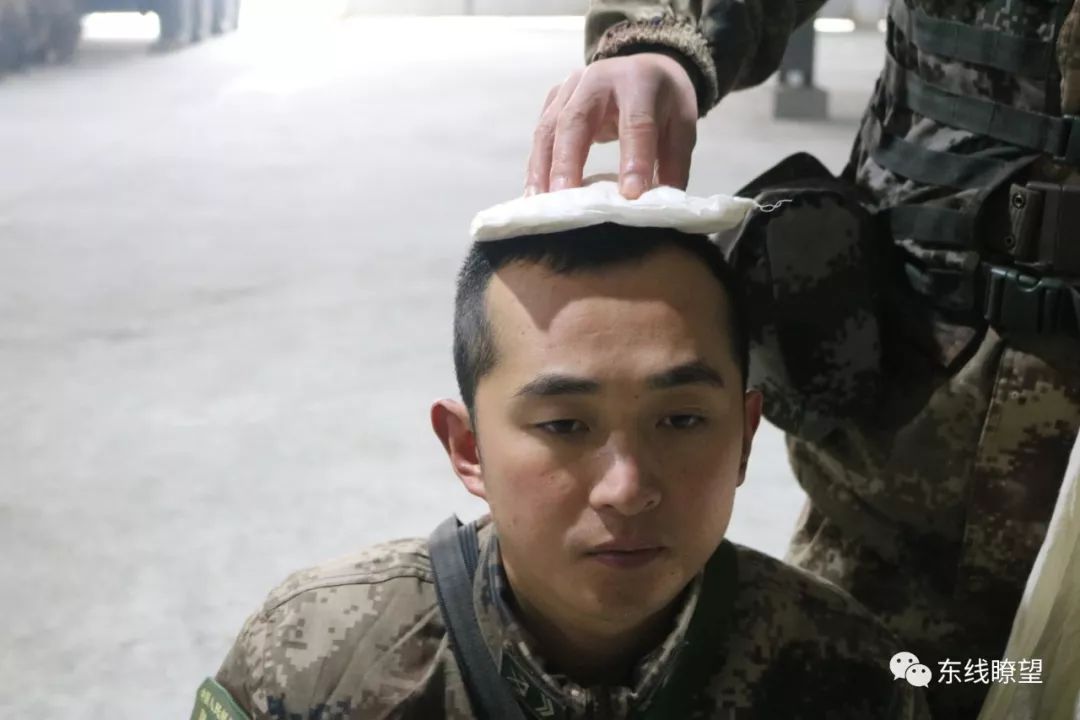 三角巾多种使用方法,三角巾使用方法及注意事项