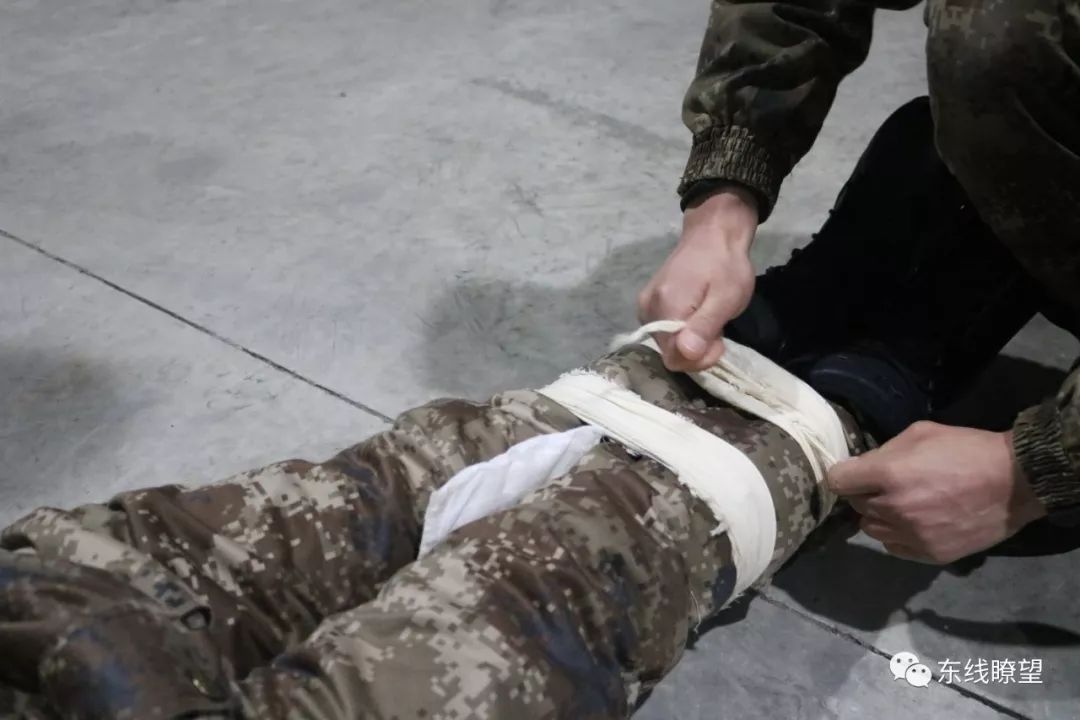 三角巾多种使用方法,三角巾使用方法及注意事项