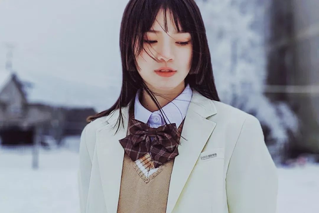 手机摄影9种风格人像写真,手机拍摄人像艺术照技巧