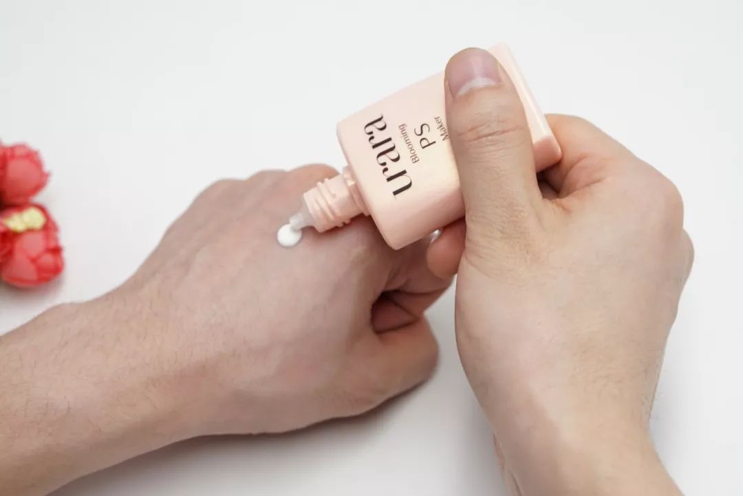 评测+浮力｜素颜皮肤差？揭秘新肌女孩的秘密*器武**