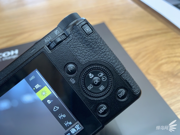 理光gr3都市版和街拍版,理光gr3扫街