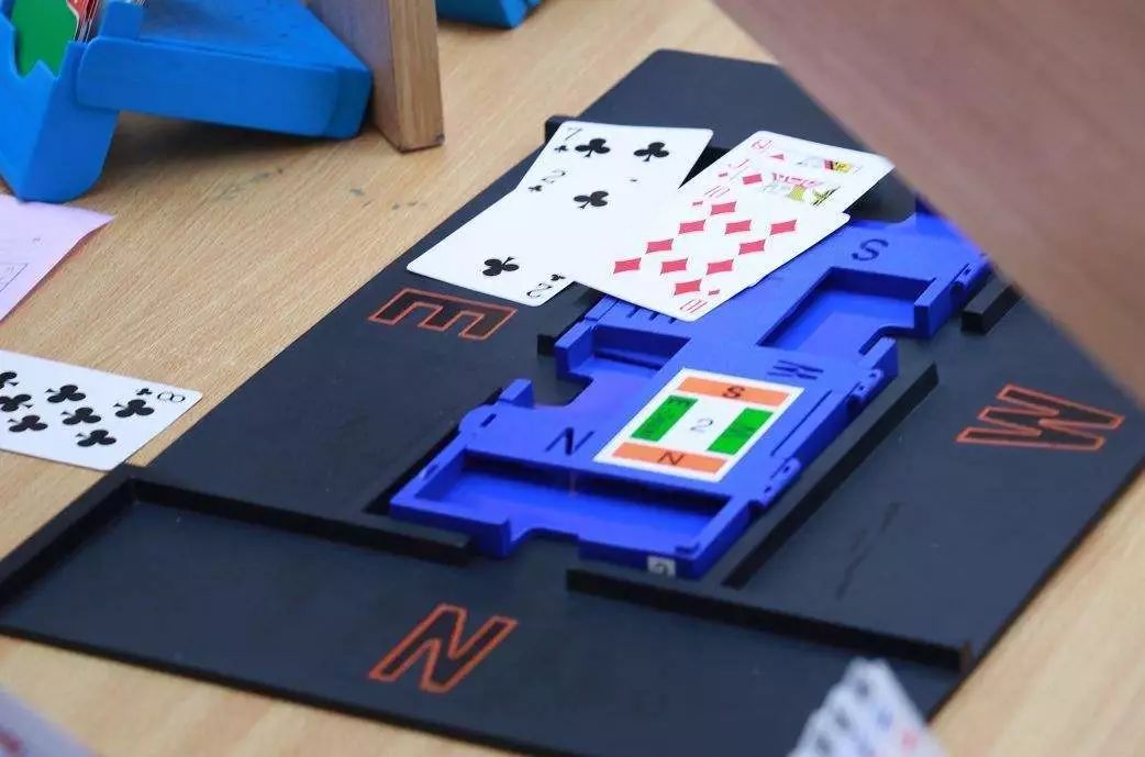 有了白天的忙碌才有夜间的休憩,大学选修课在白天么