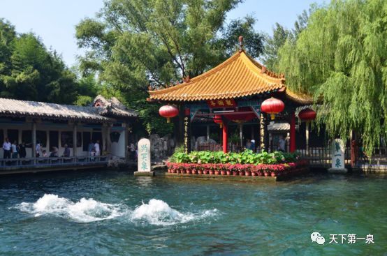 济南名士曾巩,济南曾巩是谁