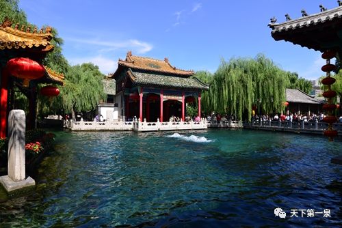 济南名士曾巩,济南曾巩是谁