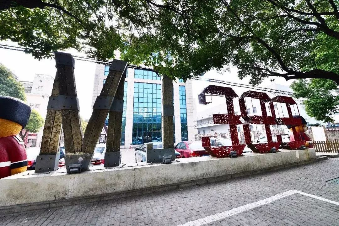 清明小长假上海旅游,上海清明小长假适合去哪旅游