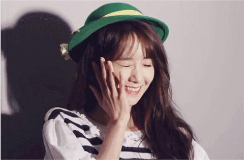 胶原蛋白吃的好还是涂的效果好,胶原蛋白是吃进去好还是脸部抹好