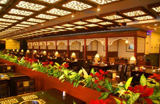 拒绝入乡随俗五年开八家火锅店,拒绝入乡随俗