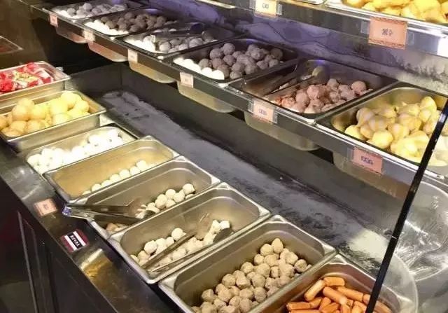 肉丸含二三十种添加剂视频,1粒肉丸10种添加剂