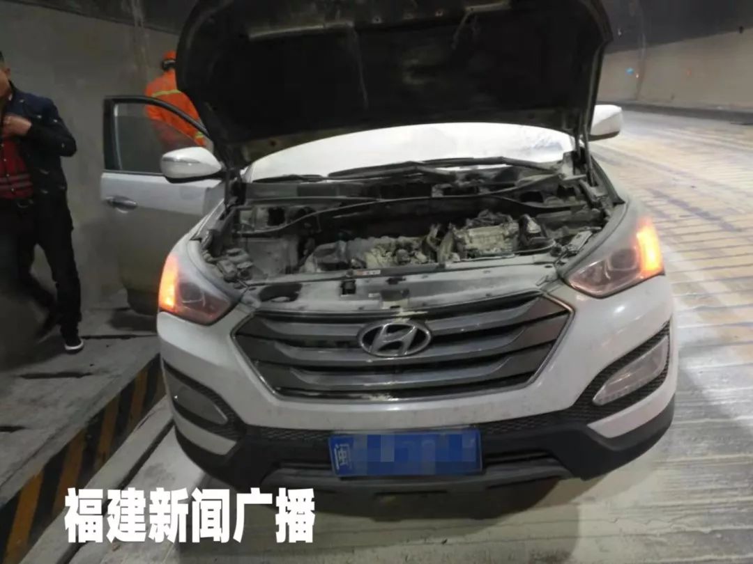 漳州一车自燃,漳州小车自燃事件