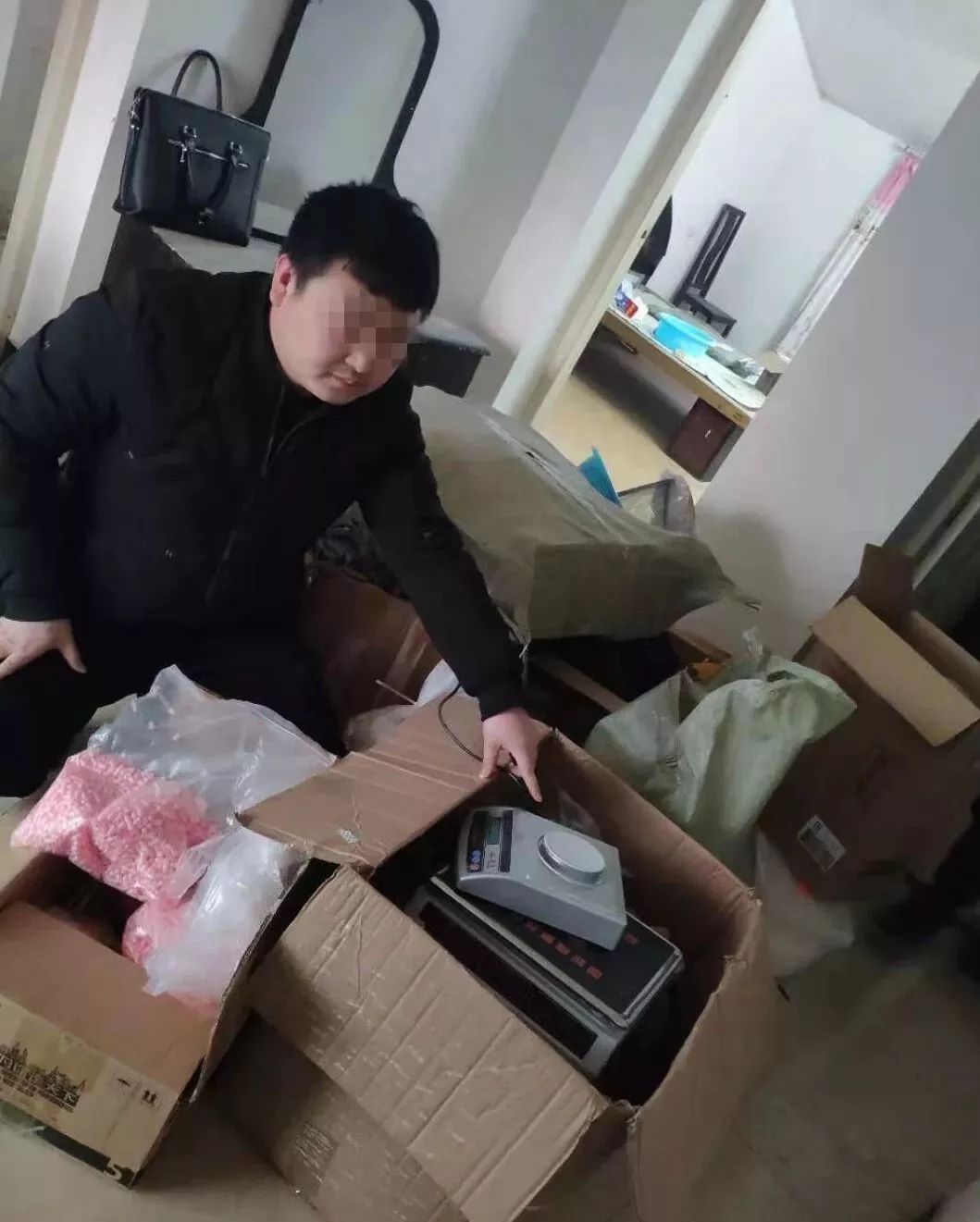 成本几毛却卖500元,成本几毛却卖几百