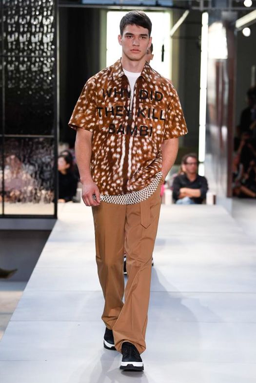 在2019年比别人先潮一步这件事上,我认为SM元素必须有