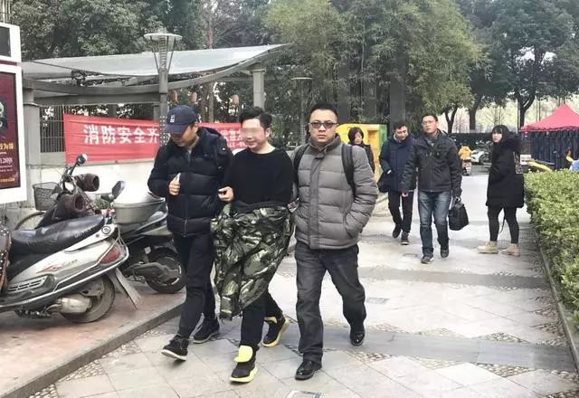 90后小夫妻成网络黑社会,90后小夫妻竟成网络黑社会